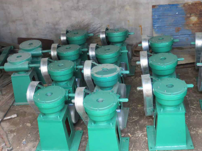 手電兩用螺桿式啟閉機